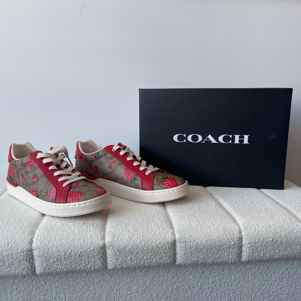 Coach Clip Low Top Sneaker In Signature Canvas With Wild Strawberry Print